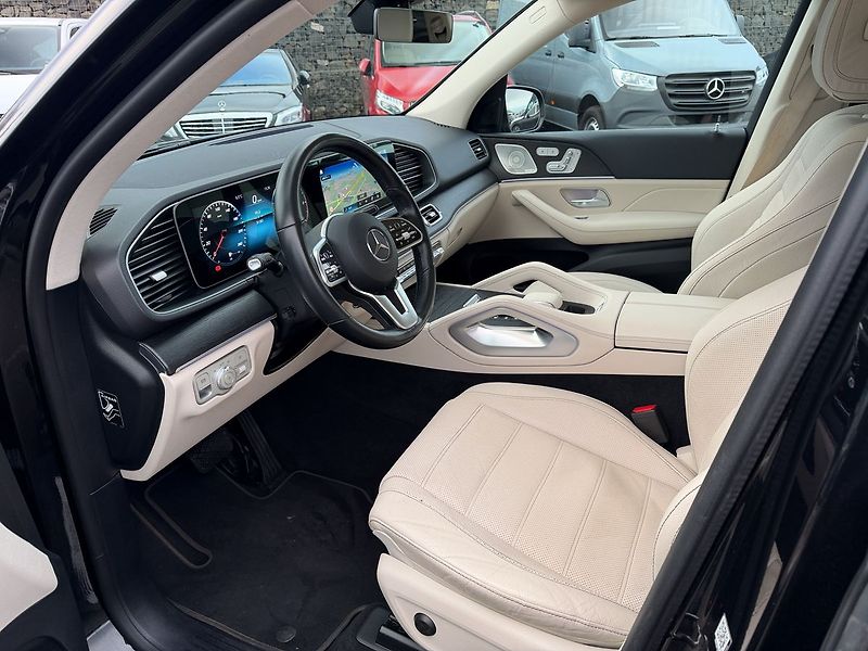 Mercedes-Benz GLE 400d 4MATIC - fotka 15 z 29