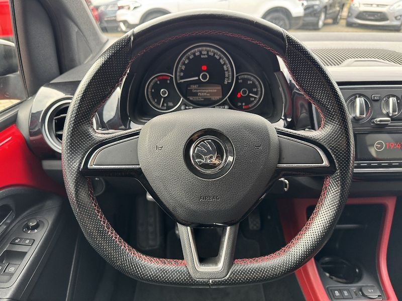 Škoda Citigo (2017) 1.0MPi Monte Carlo Bluetooth - fotka 7 z 48