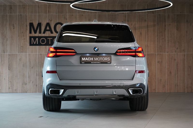 BMW X5 30d xDrive, Masáž, Nezávislé - fotka 10 z 44