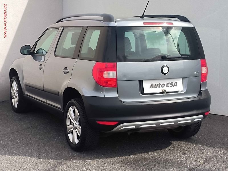 Škoda Yeti (2011) 1.2 TSi, Ambition, DSG - fotka 6 z 18
