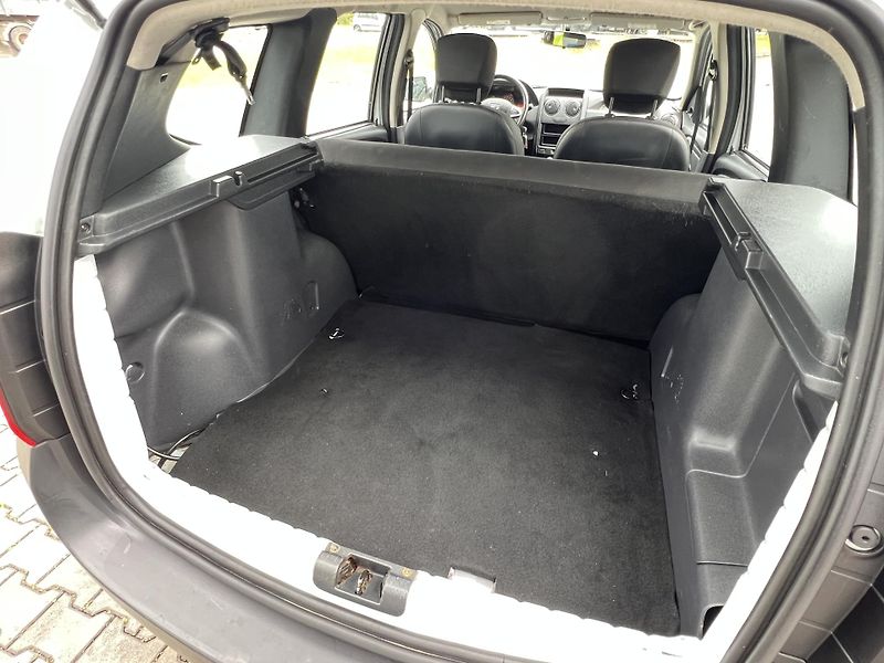 Dacia Duster (2017) 1.5 dCi - fotka 19 z 19