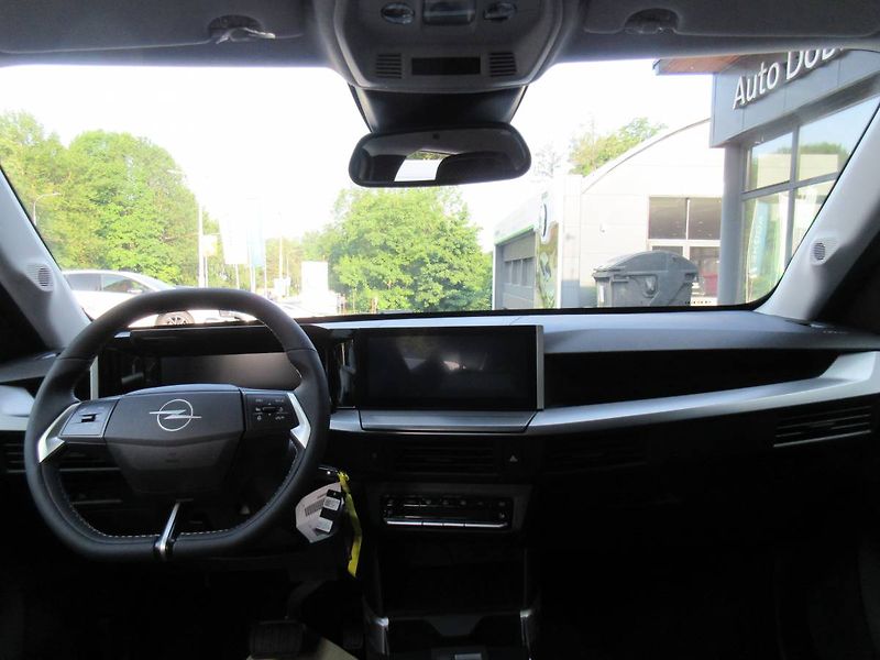 Opel Frontera GS Hybrid 1.2 TURBO (107kW/145 - fotka 13 z 23