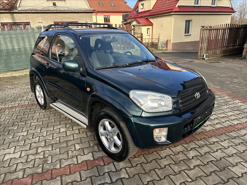 Toyota RAV4 2,0 BEZ KOROZE!!! - fotografie inzerátu