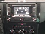 Volkswagen Passat (2013) 2.0 TDI, Automat, Navi - náhled 12
