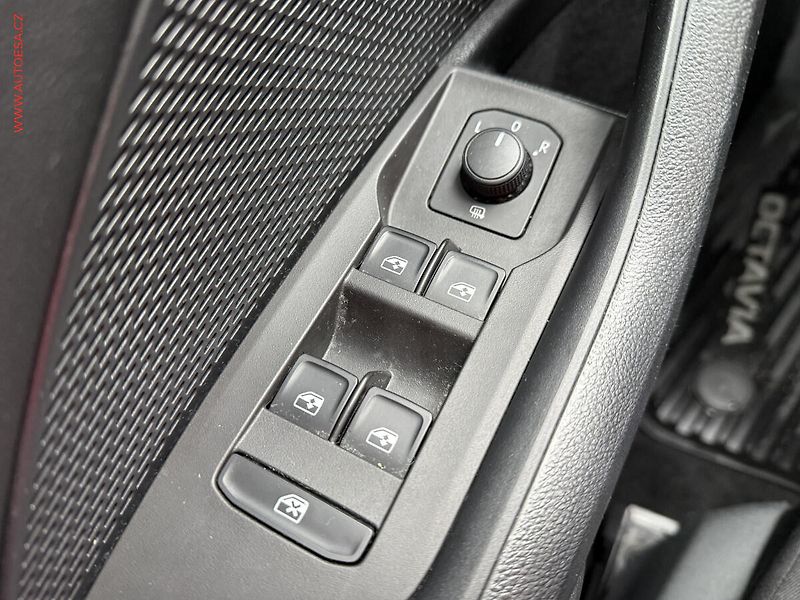 Škoda Octavia (2020) 2.0 TDi, ČR, Ambition - fotka 11 z 19