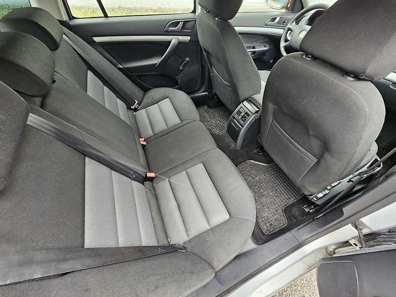 Škoda Octavia (2008) 2 1.9TDI - VERZE BEZ DPF - fotka 13 z 16