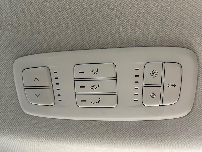 Hyundai Staria (2024) 2,2CRDi 130kW Comfort 6MT 4x2 - fotka 10 z 22