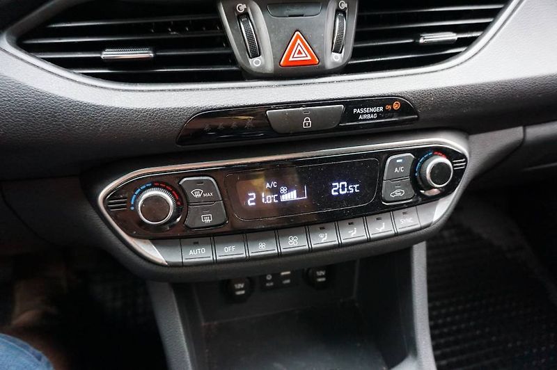 Hyundai i30 (2019) 1,4     103KW    2 .MAJ,  Nové - fotka 22 z 32