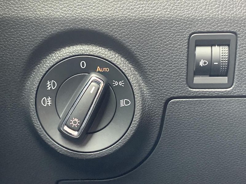 Seat Arona Xcellence 1.0TSi 70kw odp.DPH - fotka 13 z 44