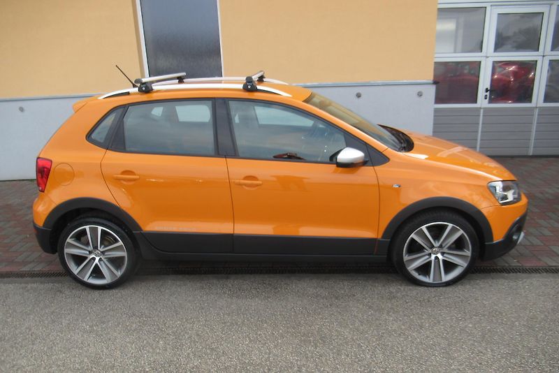 Volkswagen Polo CROSS 1.2i AUT.KLIMA SADA KOL - fotka 3 z 22