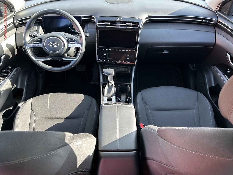 Hyundai Tucson (2022) 1.6 T-GDi 4x4, 2.maj,ČR - fotka 8 z 19
