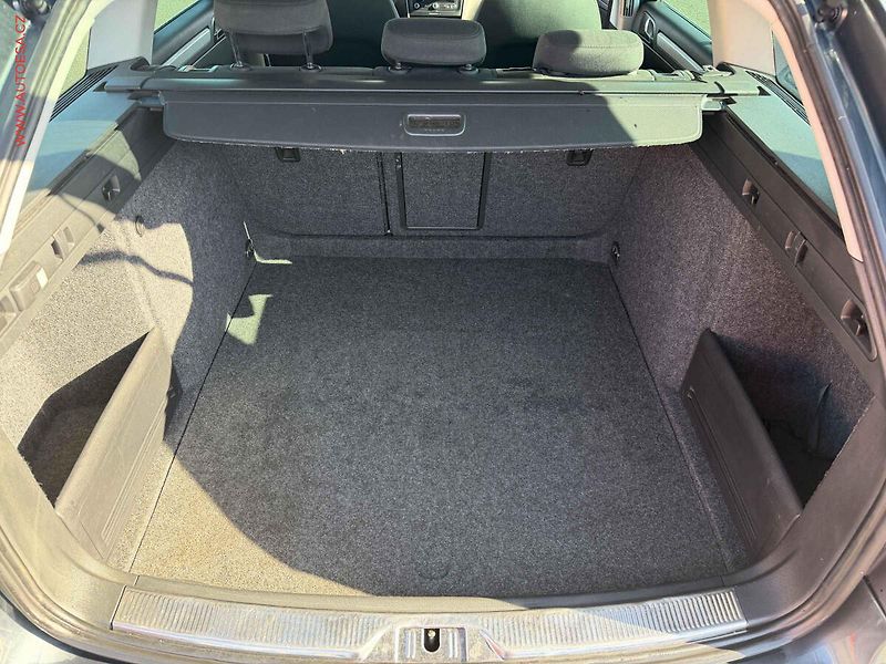 Škoda Superb (2014) 2.0TDi, Ambition - fotka 7 z 15