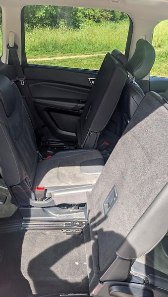 Ford Galaxy (2019) GALAXY 2.0D 140kW,4x4 titanium - fotka 15 z 17