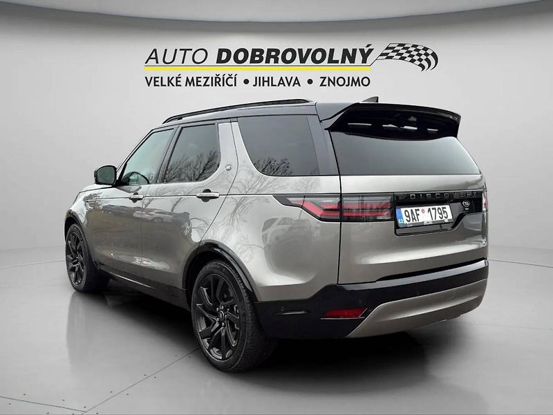 Land Rover Discovery R-Dynamic 3.0l MHEV AWD 8AT (2 - fotka 6 z 46