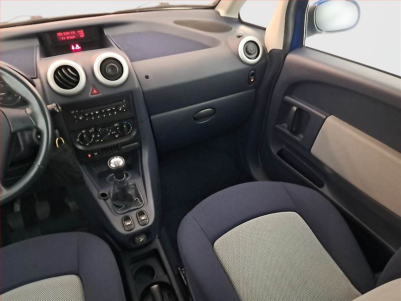 Peugeot 1007 (2005) 1.4 i, po STK, Klima - fotka 8 z 14