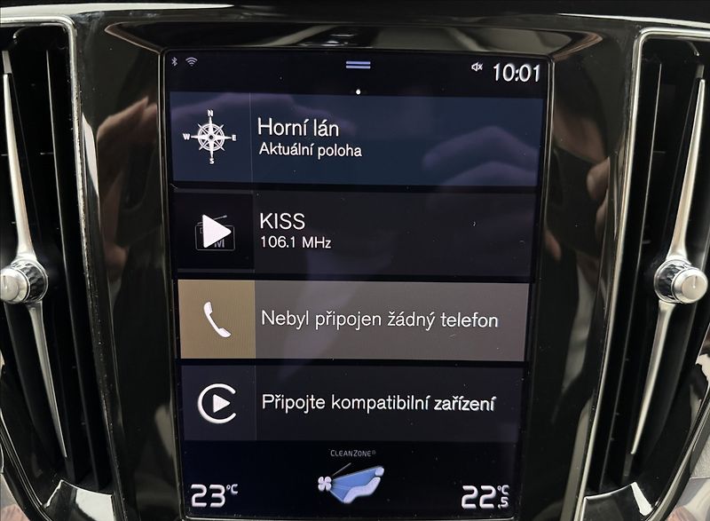 Volvo S60 2,0 B3 DPH INSCRIPTION H/K ČR - fotka 13 z 40