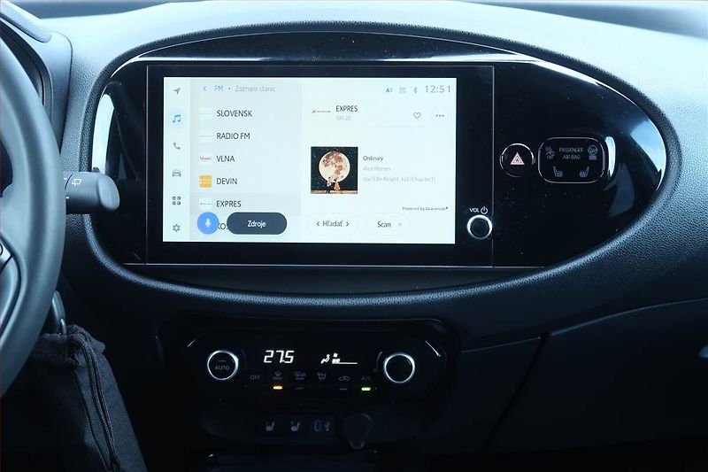 Toyota Aygo (2024) 1.0, Automat, Serv.kniha, Navi - fotka 12 z 23