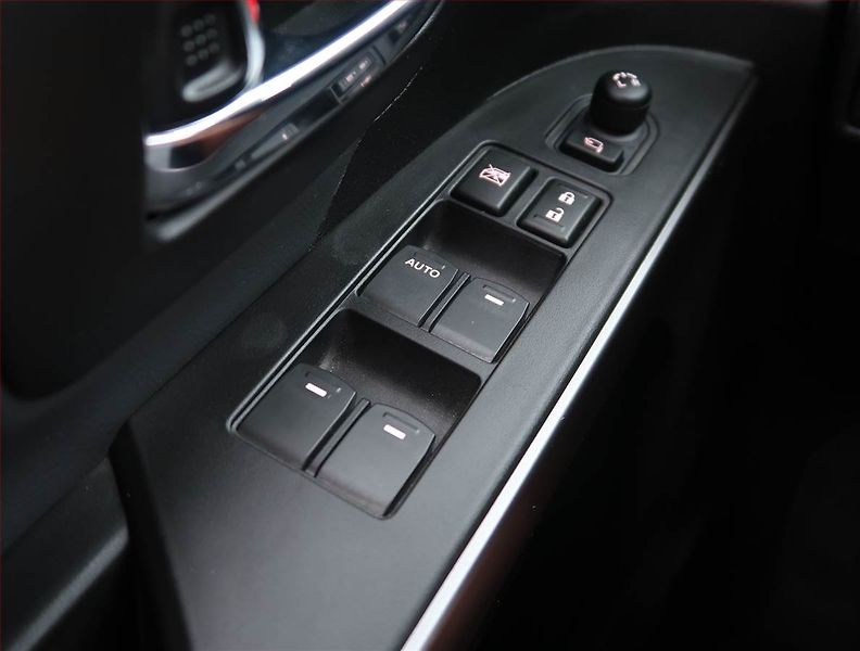 Suzuki SX4 S-Cross (2024) 1.4 BoosterJet - fotka 16 z 21