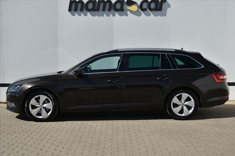 Škoda Superb 2.0TDi 140kW PANORAMA TAŽNÉ - fotka 4 z 27