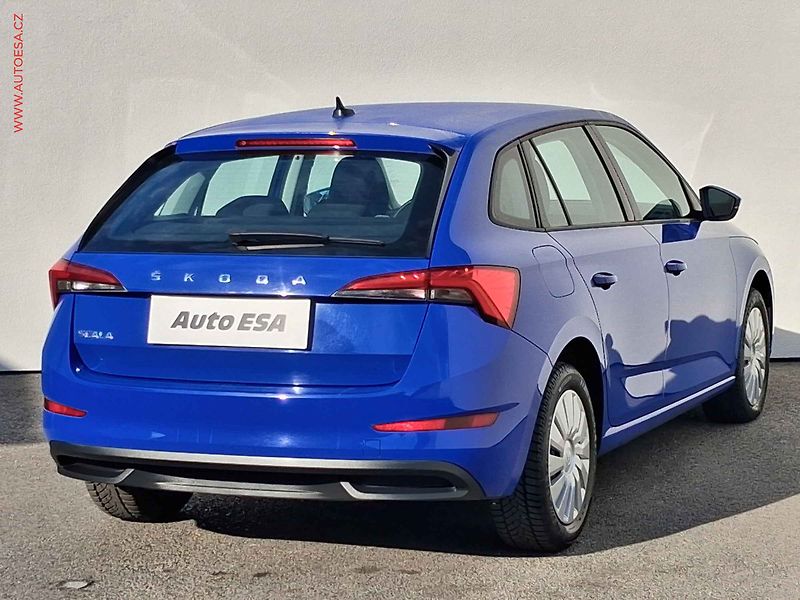 Škoda Scala (2021) 1.5 TSi, 2.maj,ČR, Ambition - fotka 4 z 15