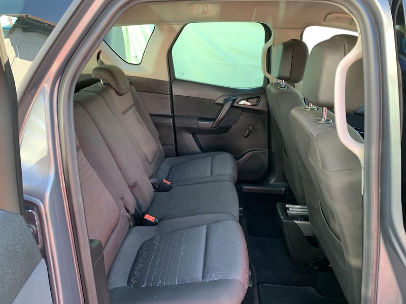 Opel Meriva 1.4i LPG ALU KLIMA TEMPOMAT - fotka 29 z 41