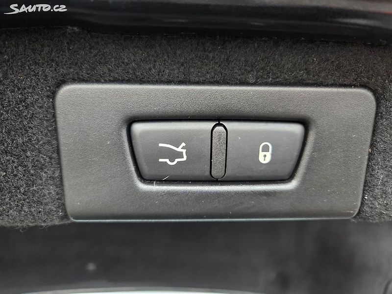 Maserati Quattroporte (2016) S Q4 3.0i V6 2.maj Nové ČR - fotka 49 z 50