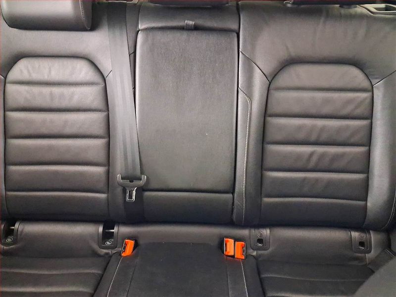 Volkswagen Golf (2014) Highline 1.6 TDI, Navi - fotka 10 z 15