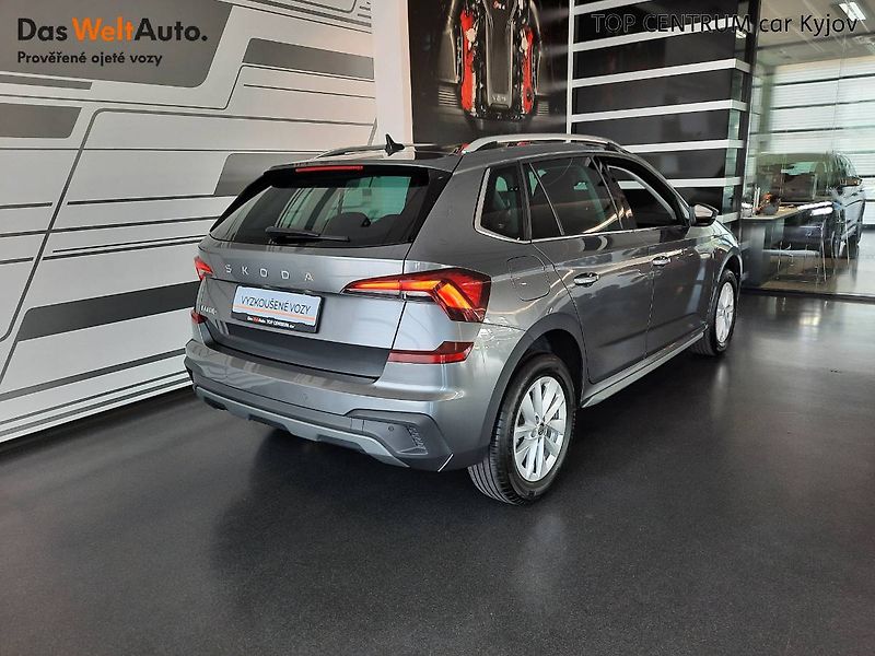 Škoda Kamiq (2024) 1.0 TSI (85kW/115k) Top Select - fotka 2 z 24