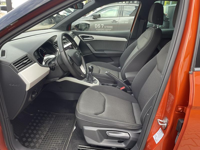 Seat Arona XCELLENCE 1.0 TSI 85 kW  - fotka 10 z 25