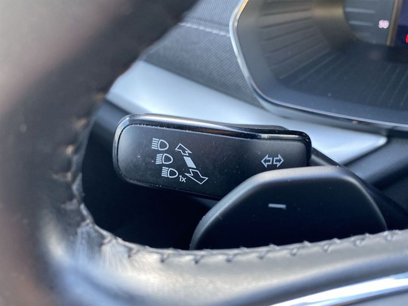 Škoda Octavia (2022) Combi 2.0 TDI DSG Style - fotka 26 z 35