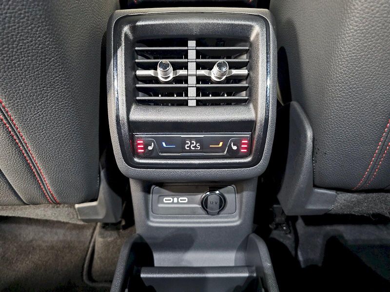 Škoda Kodiaq (2025) RS 2.0TSI 195KW 7S PANORAMA TA - fotka 27 z 35