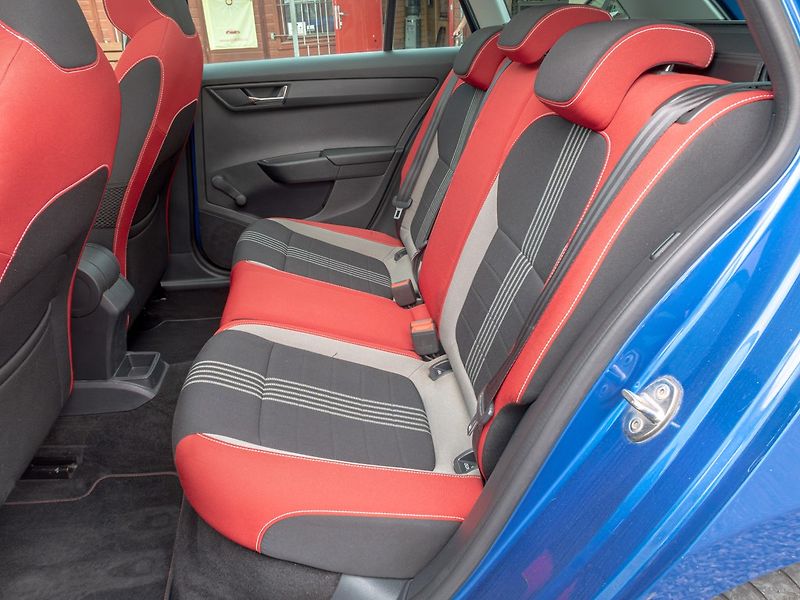 Škoda Fabia (2016) ČR 1.2T 81KW MONTE CARLO - fotka 37 z 50