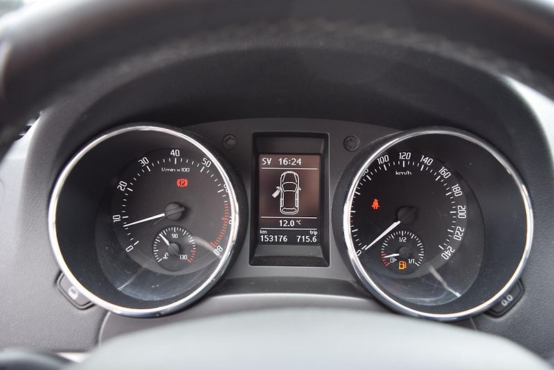 Škoda Yeti (2017) 1.2TSI 81kw ED. DRIVE TAŽ XENO - fotka 33 z 47
