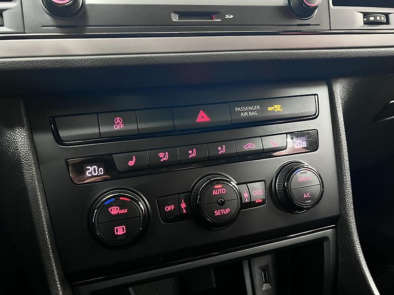 Seat Leon 1.5 TGI 96 kW, Manuál, 2019 - fotka 19 z 23