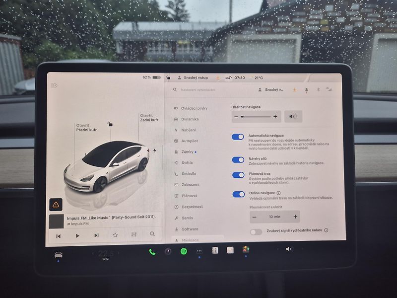 Tesla Model 3 STANDART RANGE 208kw SOH 93,6% - fotka 29 z 47