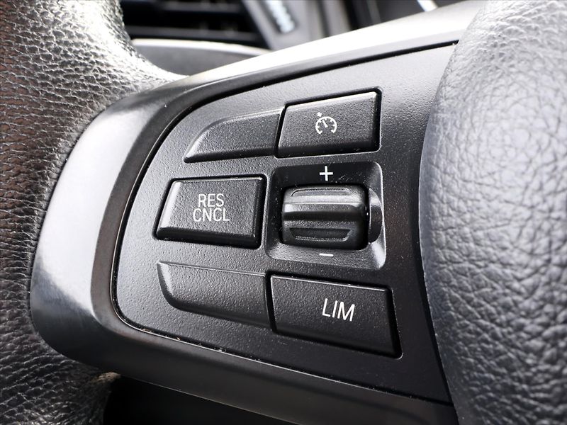 BMW Řada 2 1,5 118i 100kW LED Automat - fotka 23 z 41