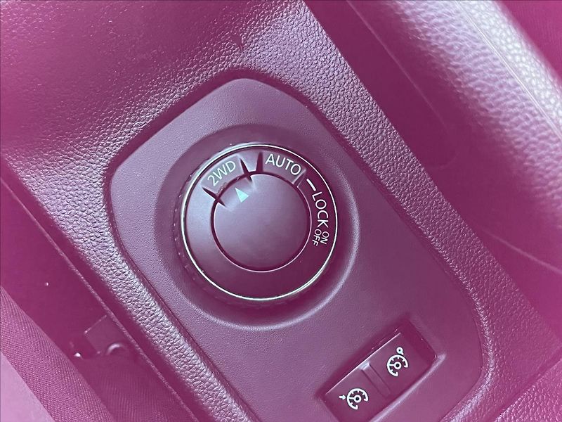 Dacia Duster 1,5 dCi 4x4 DPH  Tažné,Klima - fotka 21 z 45
