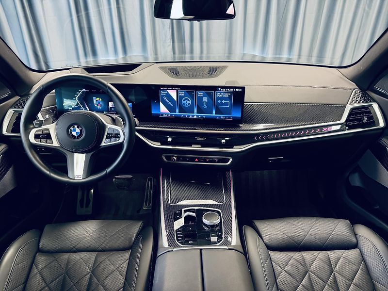 BMW X5 (2024) 30d*M-PAKET*ZÁR.29/SERVIS29 - fotka 38 z 43