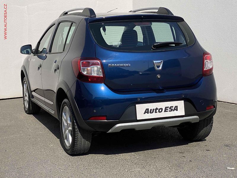 Dacia Sandero (2016) 0.9 TCe, Stepway, park. čidla - fotka 6 z 19
