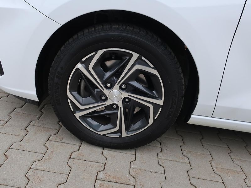 Hyundai i30 WG 1.0T-GDi 88kW COMFORT - fotka 27 z 28