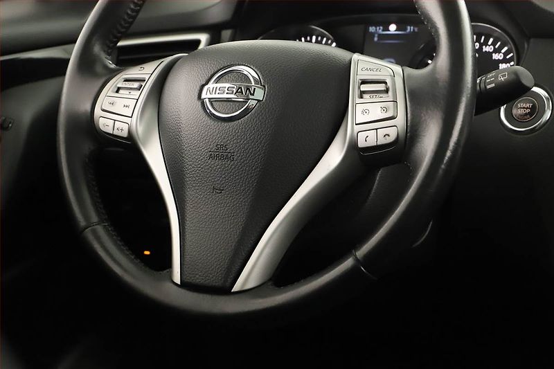 Nissan Qashqai (2015) 1.2 DIG-T, Navi, Tempomat - fotka 14 z 16