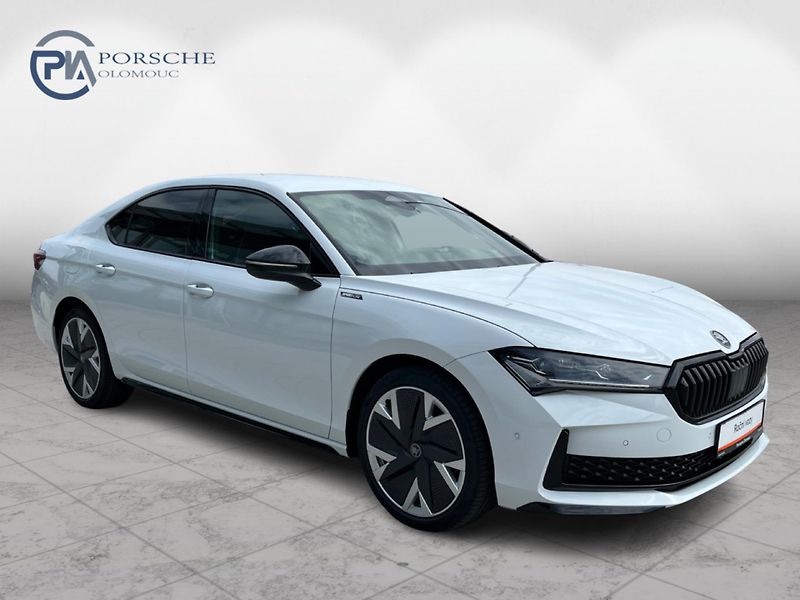 Škoda Superb 2.0TDI 142kW SPORTLINE 4X4 DSG - fotka 9 z 30