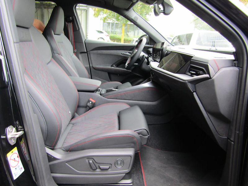 Audi Q5 (2025) 2,0 TDI quattro - fotka 21 z 30
