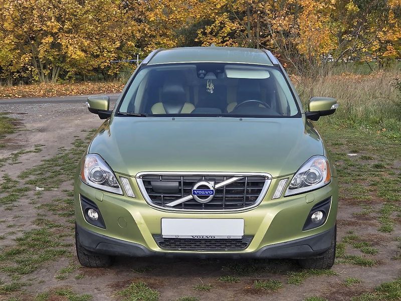 Volvo XC60 (2010) 2,4 D5-151KW-AWD- AUTOMAT - fotka 8 z 20