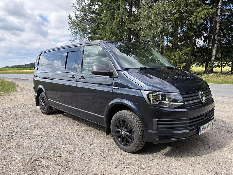 Volkswagen Transporter (2019) VW Transporter T6 Long 5míst  - fotka 2 z 7