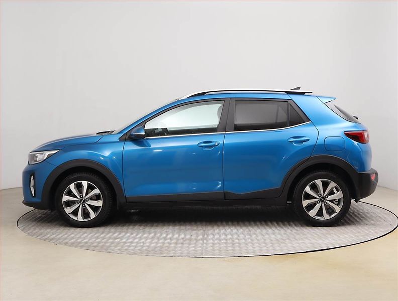 Kia Stonic (2023) 1.2 DPI, Serv.kniha, Kůže - fotka 3 z 20