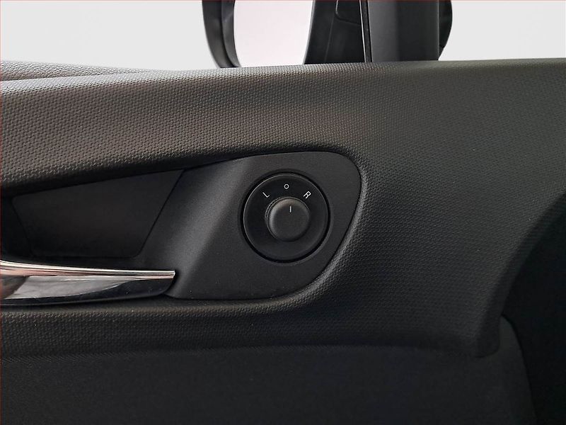 Opel Meriva (2017) 1.4 i, Serv.kniha, Tempomat - fotka 18 z 18