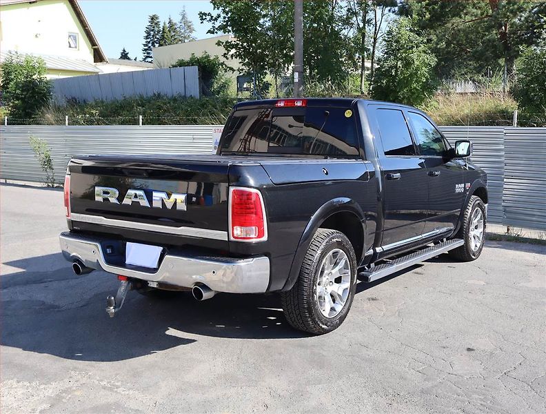 Dodge RAM (2018) 5.7 V8 HEMI - fotka 5 z 23