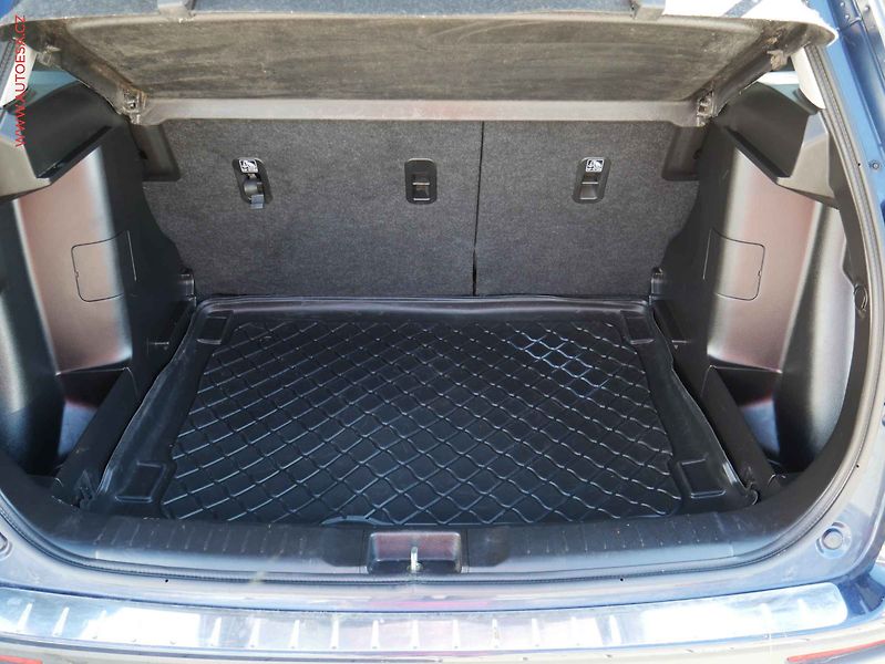 Suzuki Vitara (2018) 1.6VVTi 4x4, AC, TZ, park - fotka 7 z 21