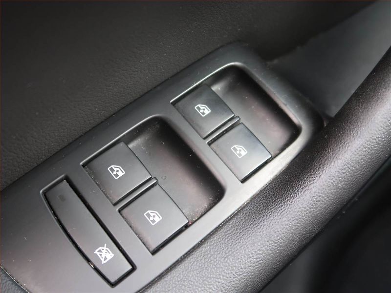 Opel Zafira (2017) 1.4 Turbo, LPG, 7 míst - fotka 16 z 21